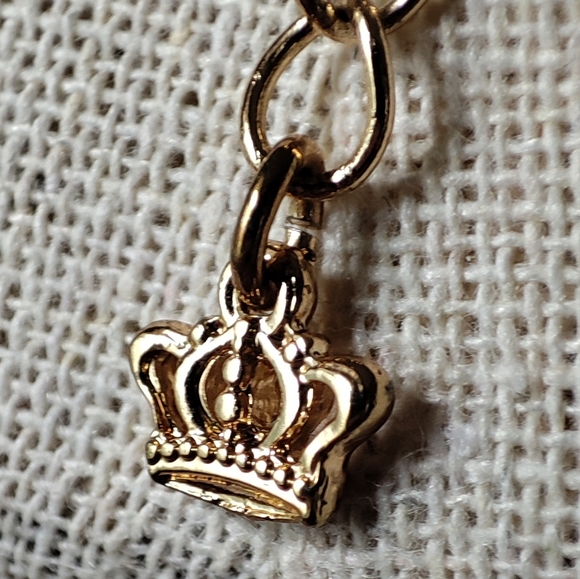 Milky Opaline Seafoam Crystal Glass Gold Tone Statement Necklace Crown Logo NEW - Picture 9 of 10